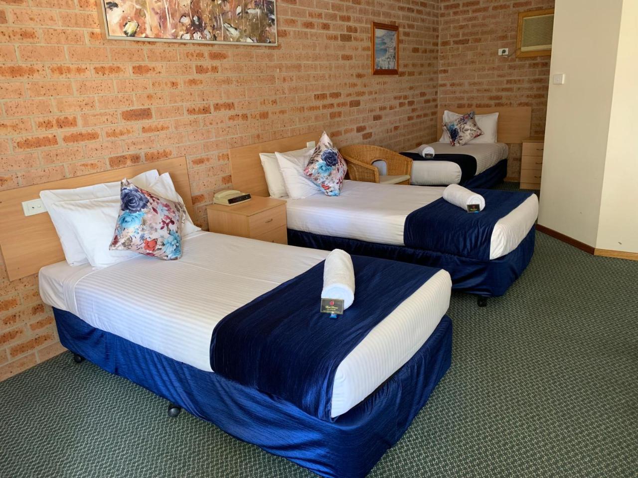 Branxton House Motel Buitenkant foto