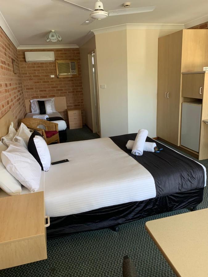 Branxton House Motel Buitenkant foto